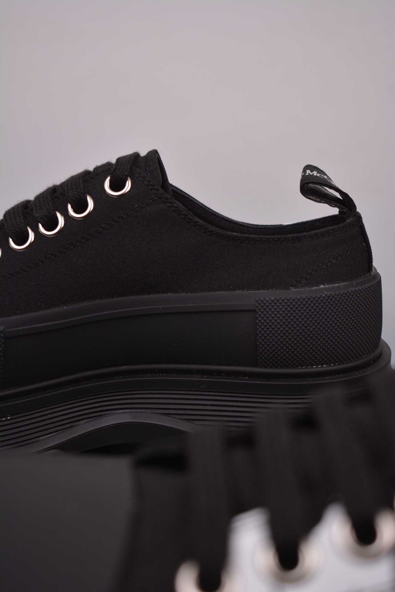 men women size 35-45 A*lexander M*cqueen Sneaker Top Quality 1:1