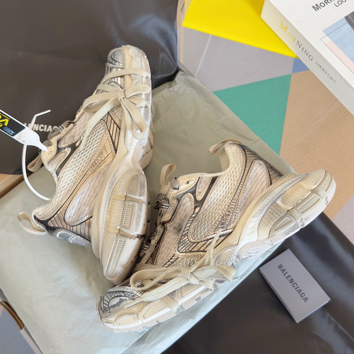 WOMEN SIZE 35-39 Men SIZE 39-45 B*alenciaga Sneaker Top quality 1:1