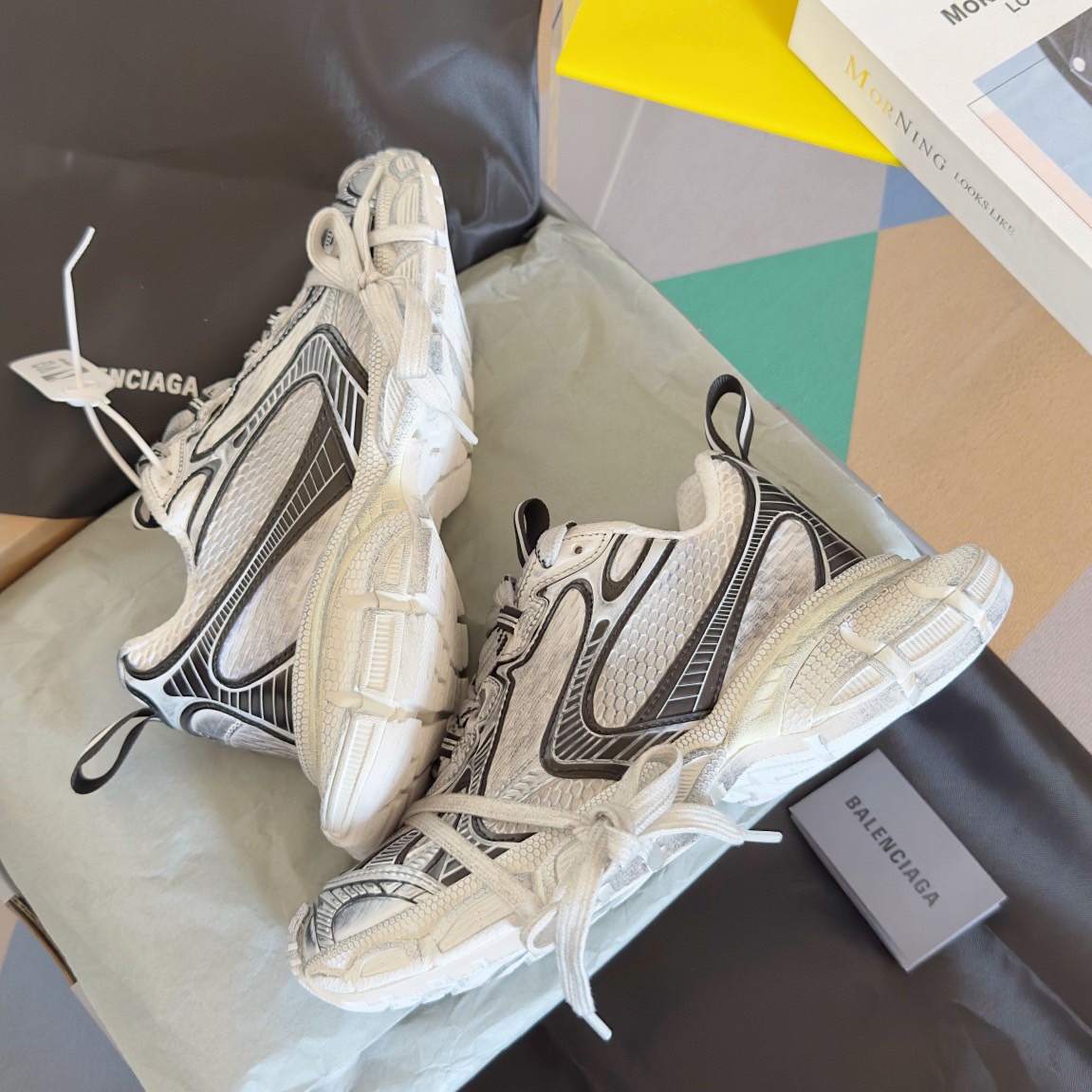 WOMEN SIZE 35-39 Men SIZE 39-45 B*alenciaga Sneaker Top quality 1:1