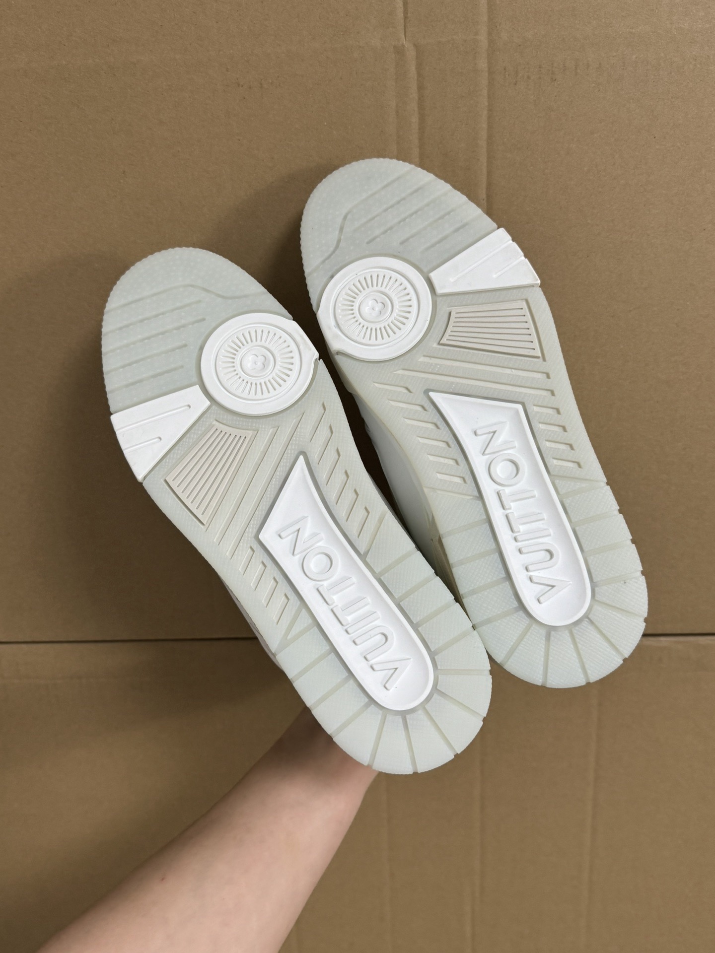 Men Women L*ouis V*uitton Top Sneaker L*V Trainer