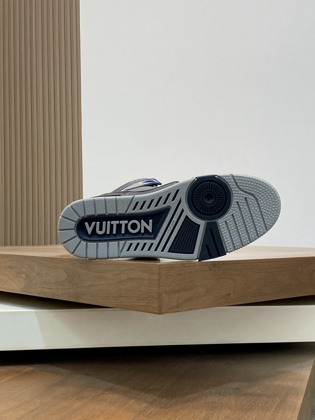 Men L*ouis V*uitton Top Sneaker L*V Shoes