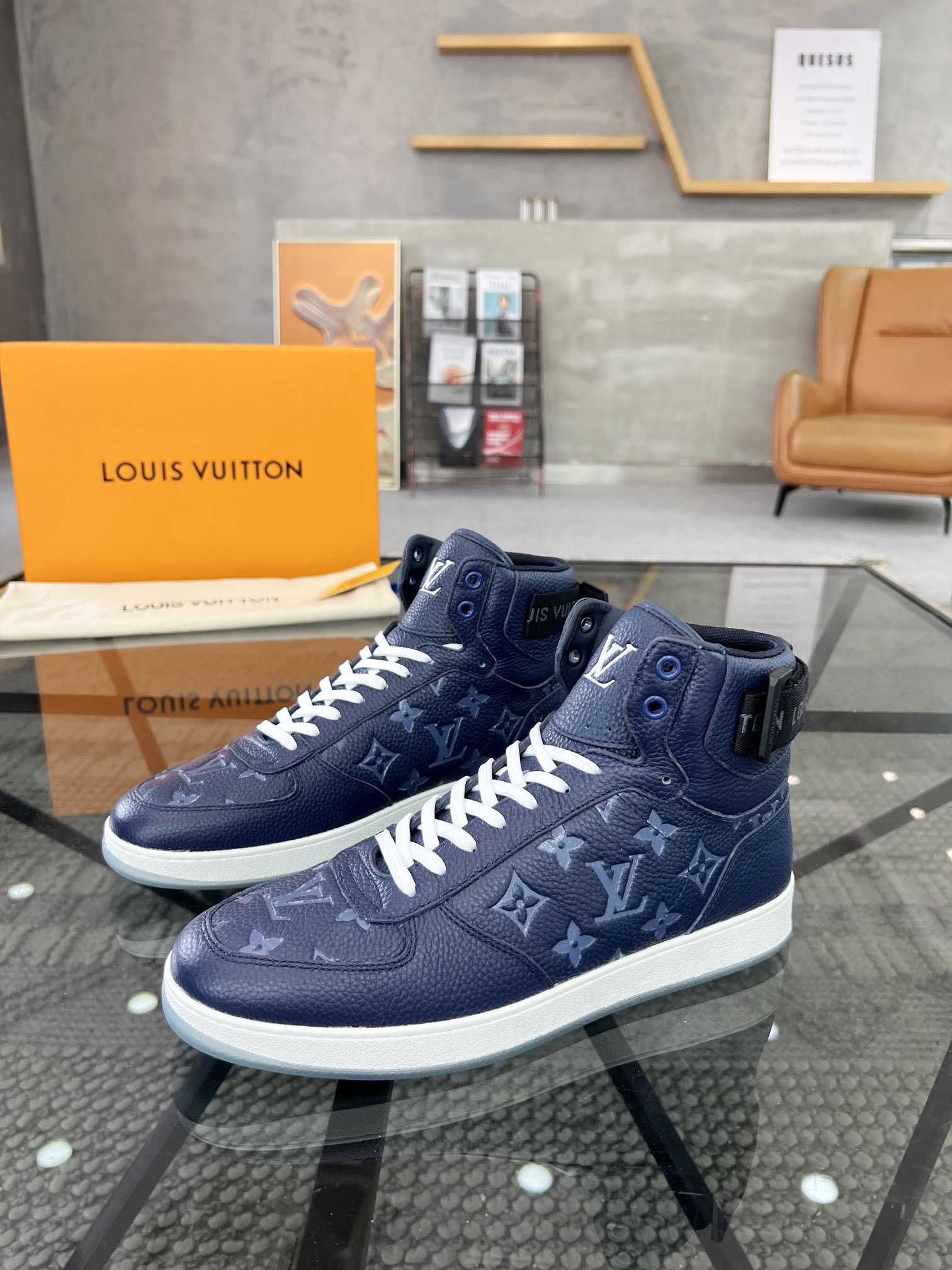 Men L*ouis V*uitton Top Sneaker L*V Shoes